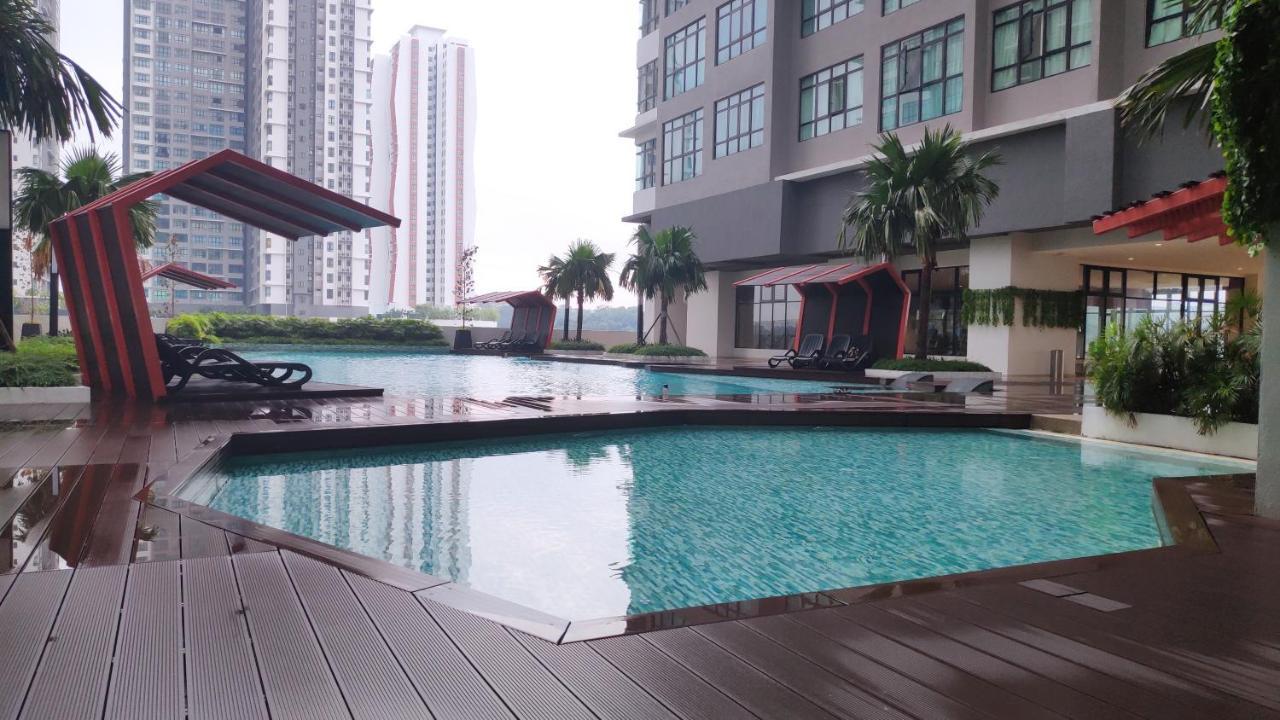 Conezion Luxury 3Br For 7Pax @Ioi Resort Putrajaya Exterior photo